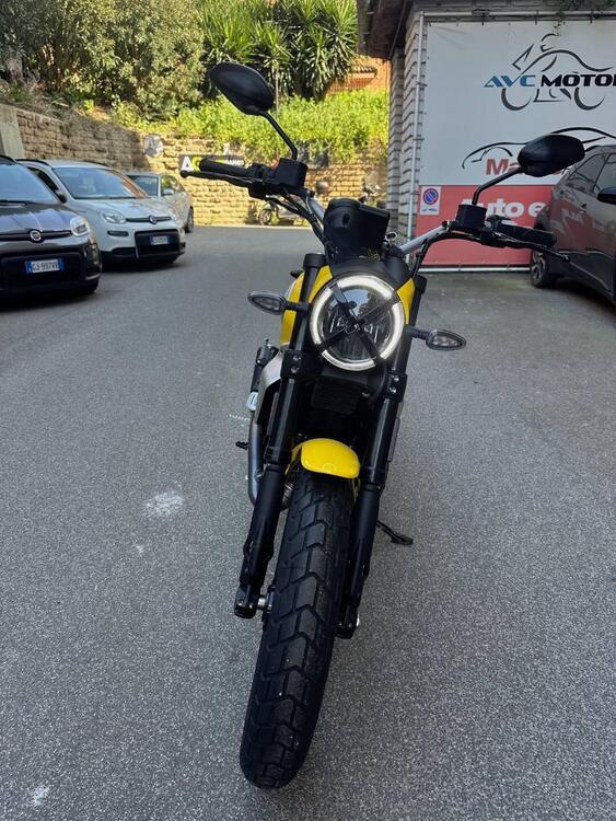 Ducati Scrambler 800 Icon (2023 - 25) (2)