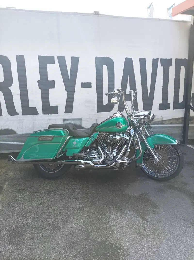 Harley-Davidson 1584 Road King Classic (2007 - 10) - FLHRC