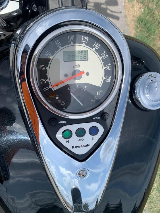 Kawasaki Vulcan VN 900 Classic (2006 - 10) (2)