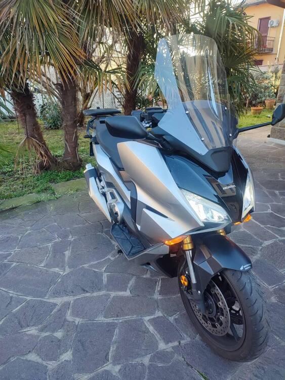 Honda Forza 750 DCT (2021 - 24) (3)