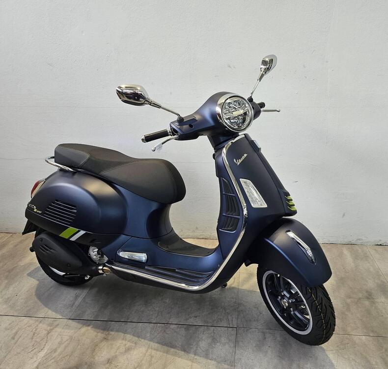 Vespa GTS 310 Super Tech (2025)