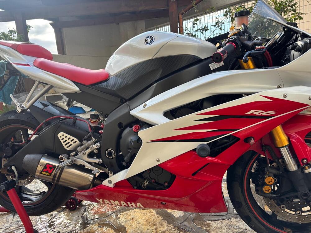 Yamaha YZF R6 (2006 - 07) (5)