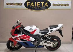 Honda CBR 1000 RR Fireblade (2004 - 05) usata