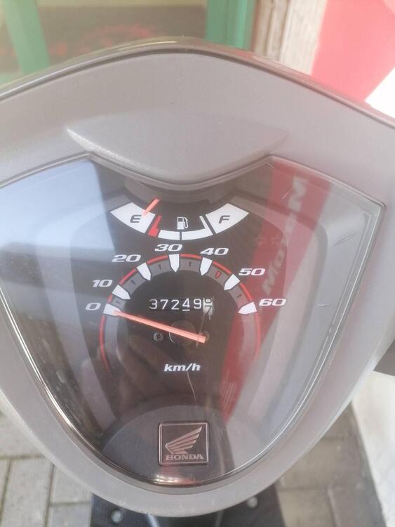Honda Vision 50 (2011 - 17) (5)