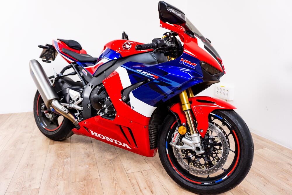 Honda CBR 1000 RR-R Fireblade SP (2020 - 21) (2)