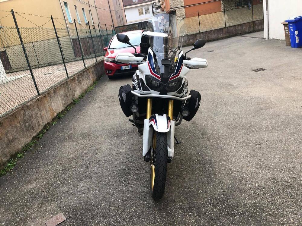 Honda Africa Twin CRF 1000L DCT ABS (2016 - 17) (2)