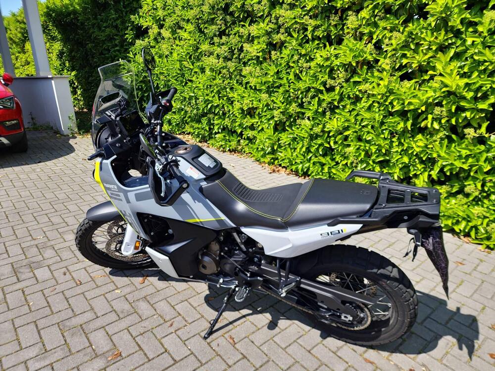 Husqvarna Norden 901 (2022 - 25) (4)