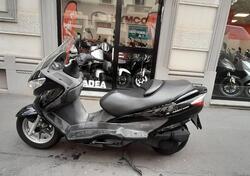 Suzuki Burgman UH 200 (2006 - 12) usata