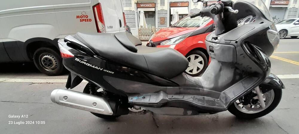 Suzuki Burgman UH 200 (2006 - 12) (2)