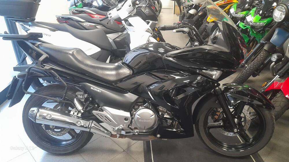 Suzuki Inazuma 250 F (2015 - 16)