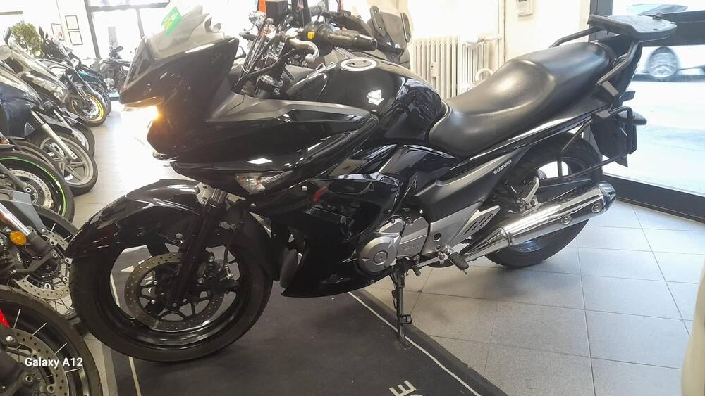 Suzuki Inazuma 250 F (2015 - 16) (2)