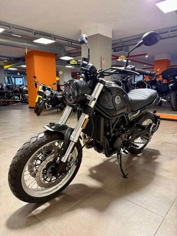 Benelli Leoncino 500 (2021 - 25) (3)