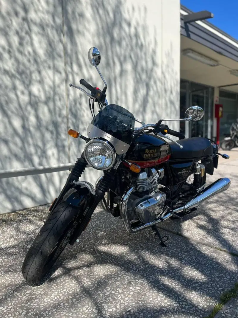 Royal Enfield Interceptor 650 (2021 - 26) (3)