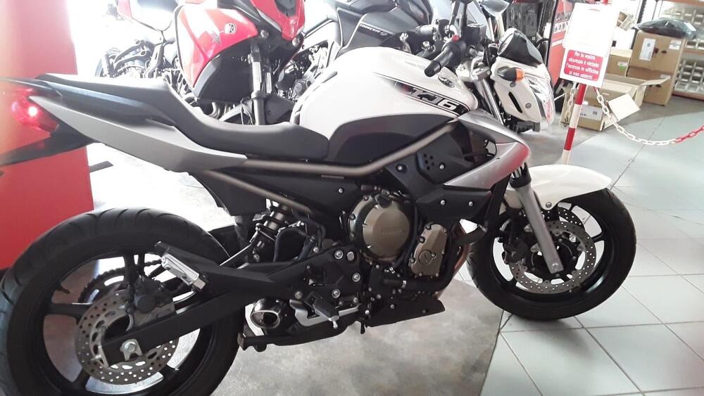 Yamaha XJ6 (2008 - 15) (4)