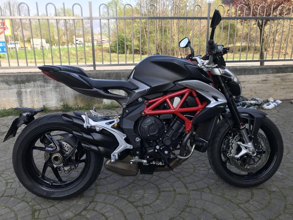 MV Agusta Brutale 800 EAS ABS (2016 - 19) (2)