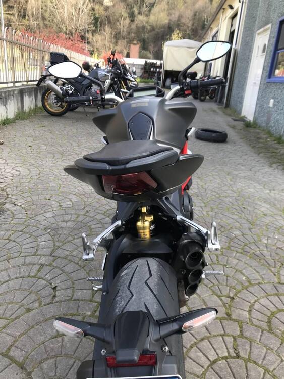 MV Agusta Brutale 800 EAS ABS (2016 - 19) (3)