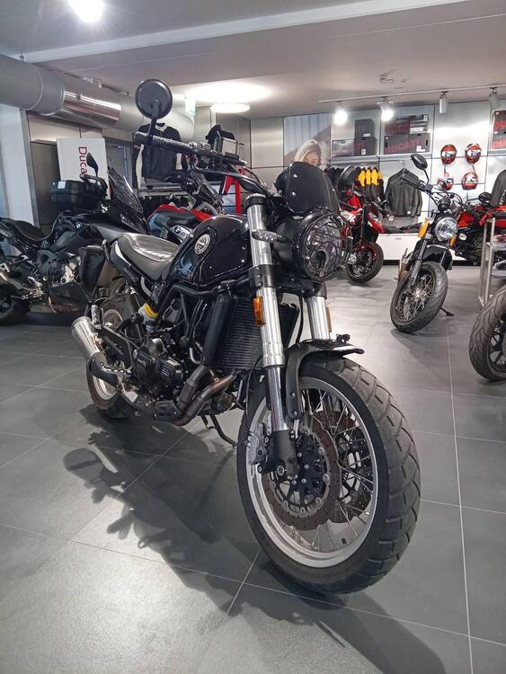 Benelli Leoncino 500 Trail (2021 - 25)