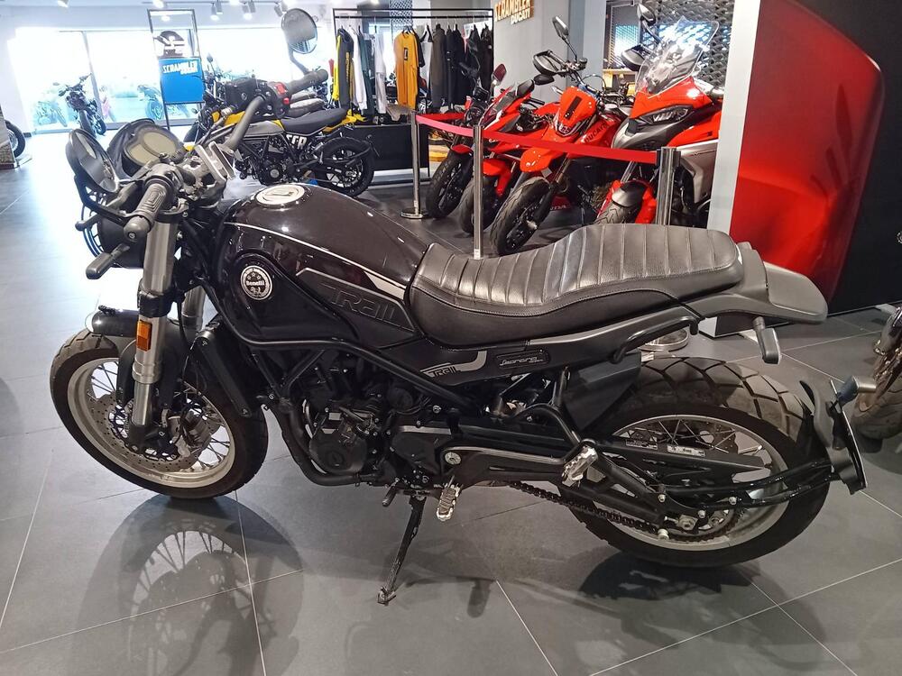 Benelli Leoncino 500 Trail (2021 - 25) (3)