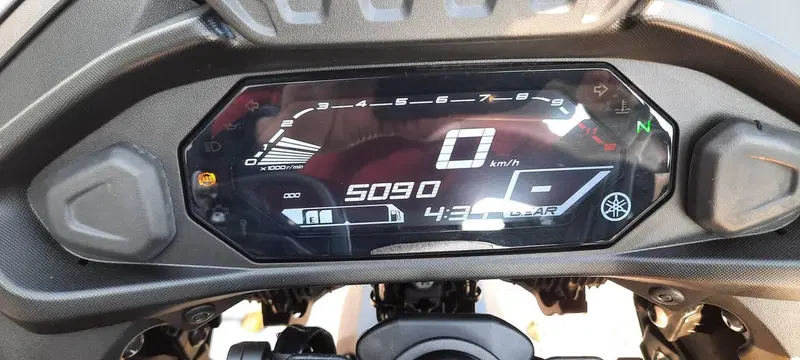 Yamaha Tracer 7 (2021 - 24) (4)