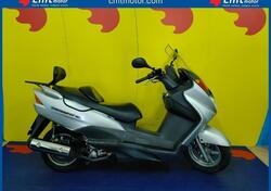 Suzuki Burgman UH 150 (2002 - 06) usata