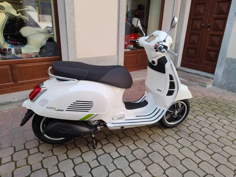 Vespa GTS 310 Supertech (2025 - 26) (6)