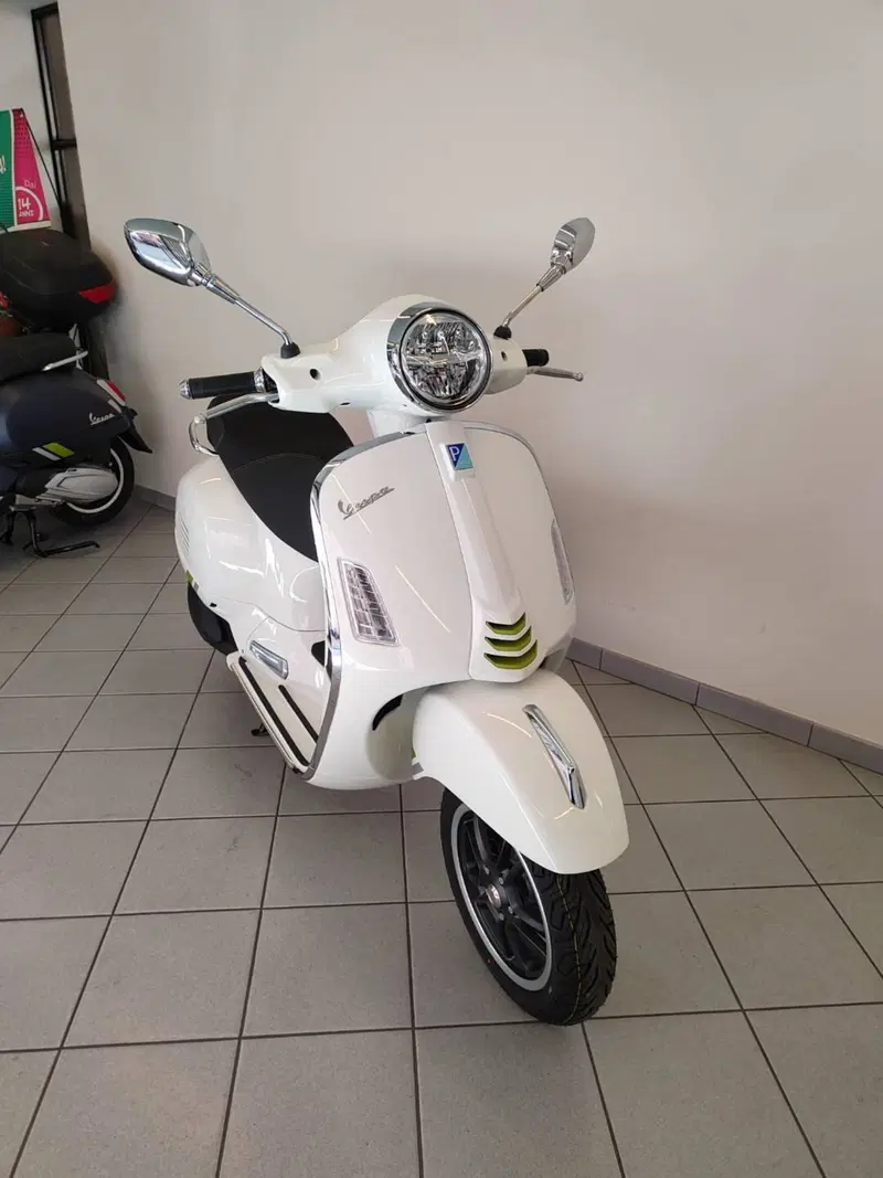 Vespa GTS 310 Supertech (2025 - 26) (16)