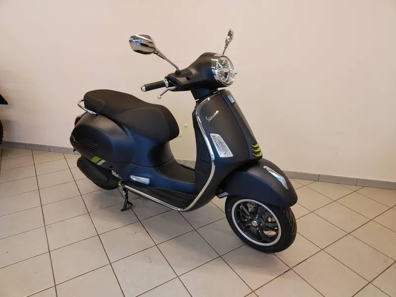 Vespa GTS 310 Supertech (2025 - 26) (2)