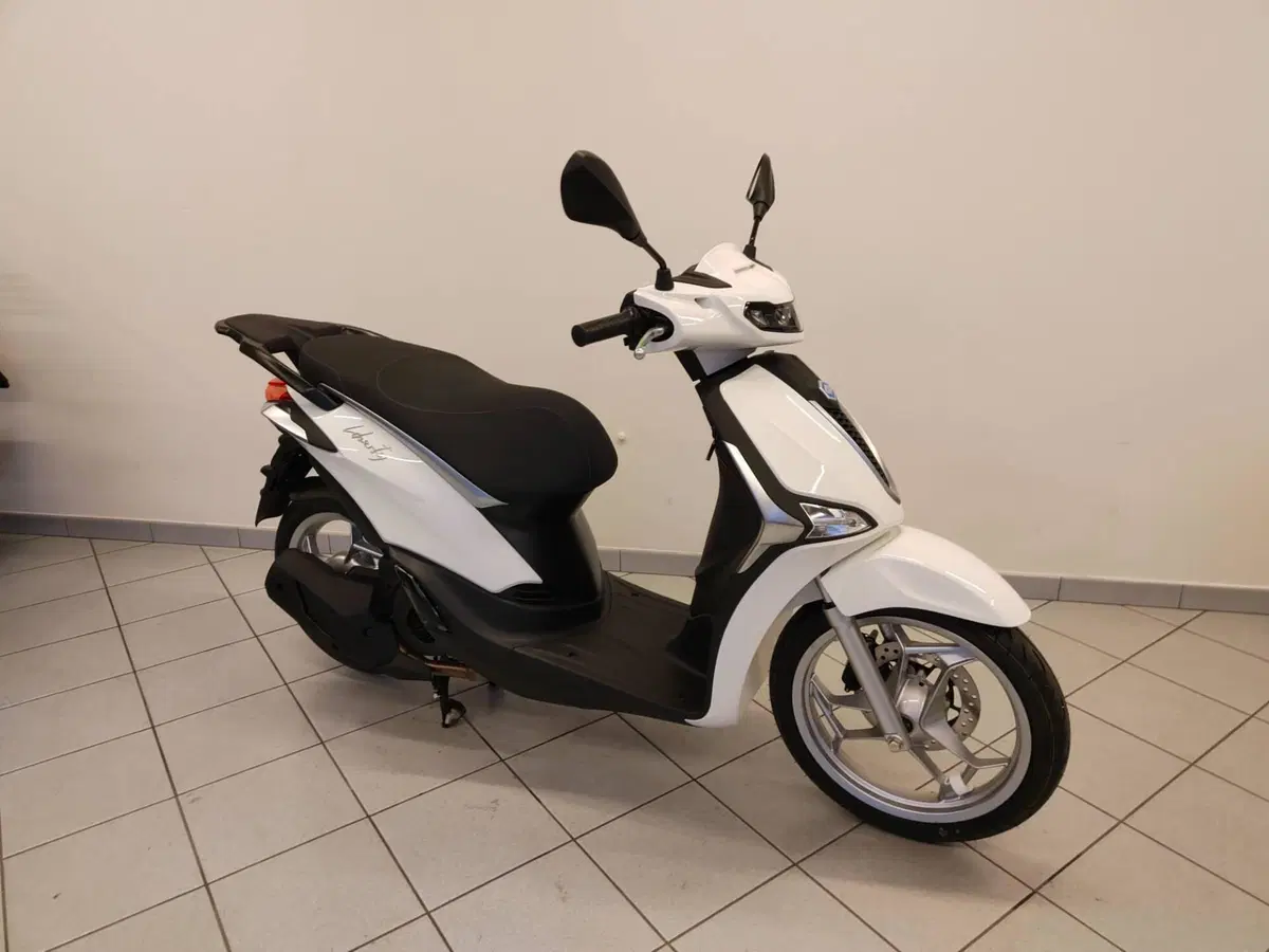 Piaggio Liberty 125 (2025 - 26) (2)