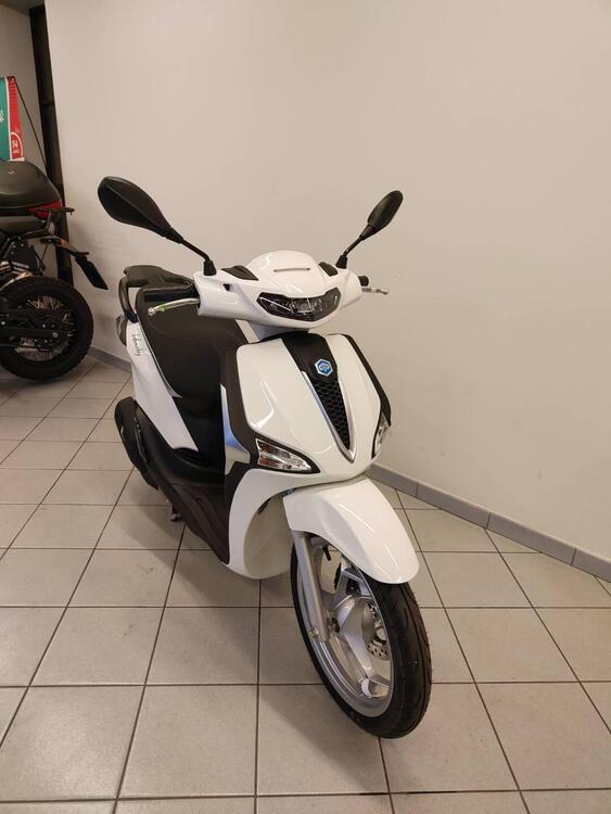 Piaggio Liberty 125 (2025) (5)