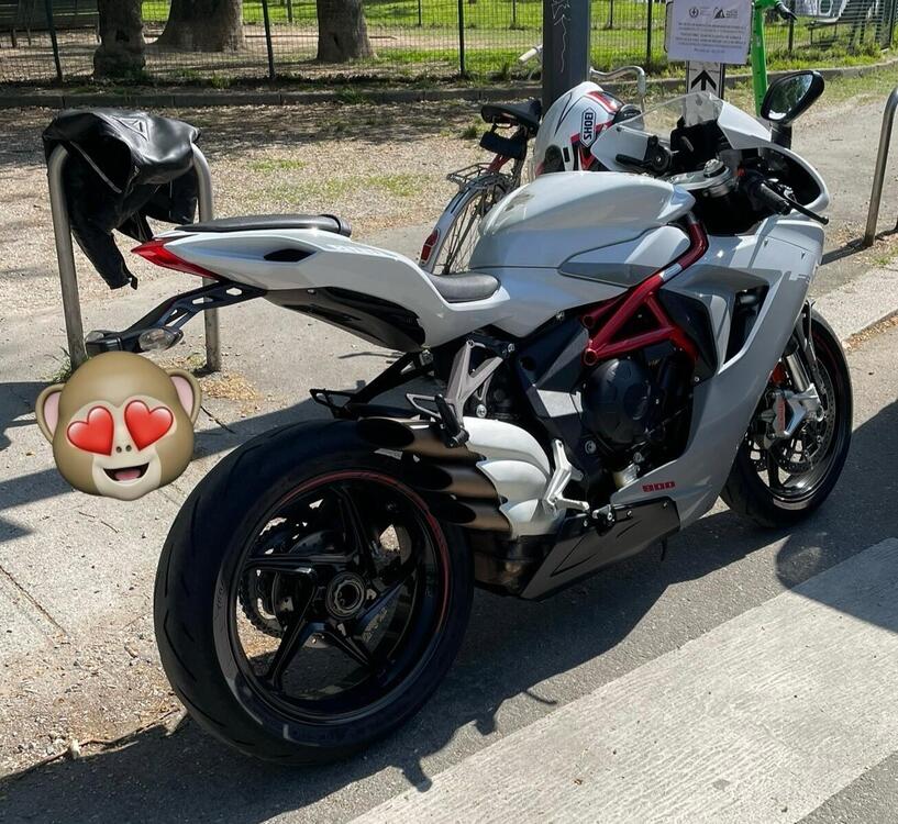 MV Agusta F3 800 EAS ABS (2017 - 20) (4)