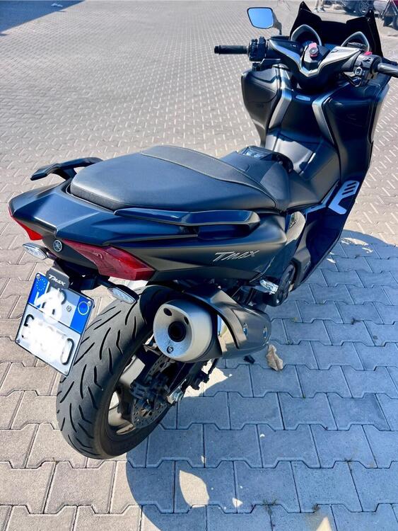Yamaha T-Max 530 SX (2017 - 19) (2)