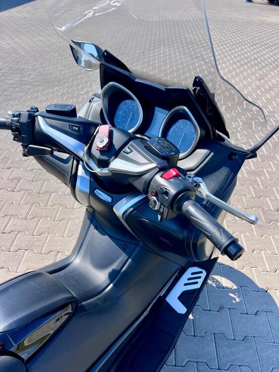 Yamaha T-Max 530 SX (2017 - 19) (3)