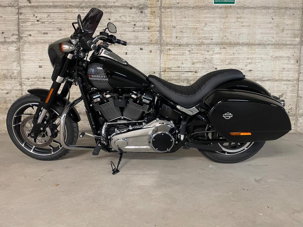 Harley-Davidson Sport Glide (2021 - 25) (2)