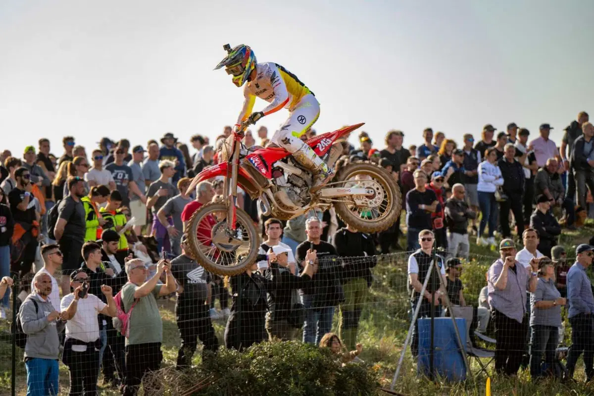 MXGP25 #4 Sardegna. Niente è scontato a Riola Sardo. Vincono Febvre, MXGP, e De Wolf, doppietta [VIDEO] (14)