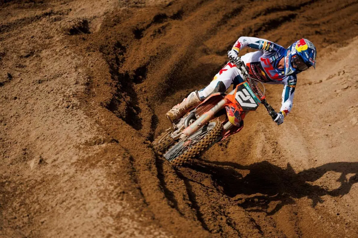 MXGP25 #4 Sardegna. Niente è scontato a Riola Sardo. Vincono Febvre, MXGP, e De Wolf, doppietta [VIDEO] (32)