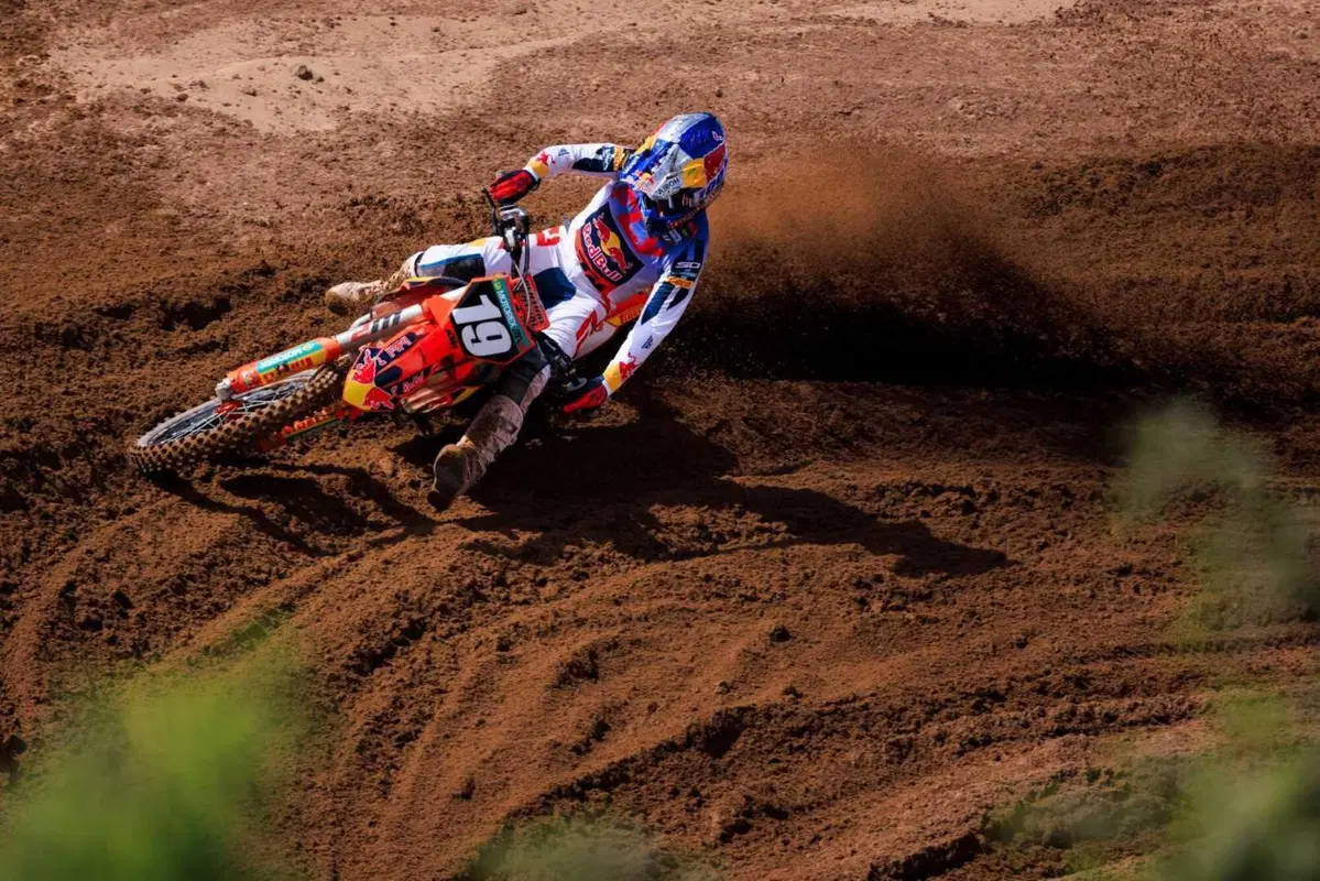 MXGP25 #4 Sardegna. Niente è scontato a Riola Sardo. Vincono Febvre, MXGP, e De Wolf, doppietta [VIDEO] (33)