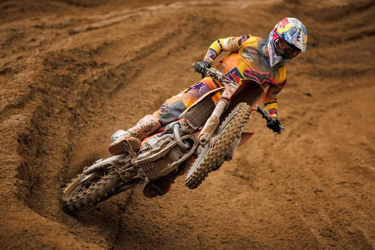 MXGP25 #4 Sardegna. Niente è scontato a Riola Sardo. Vincono Febvre, MXGP, e De Wolf, doppietta [VIDEO] (40)