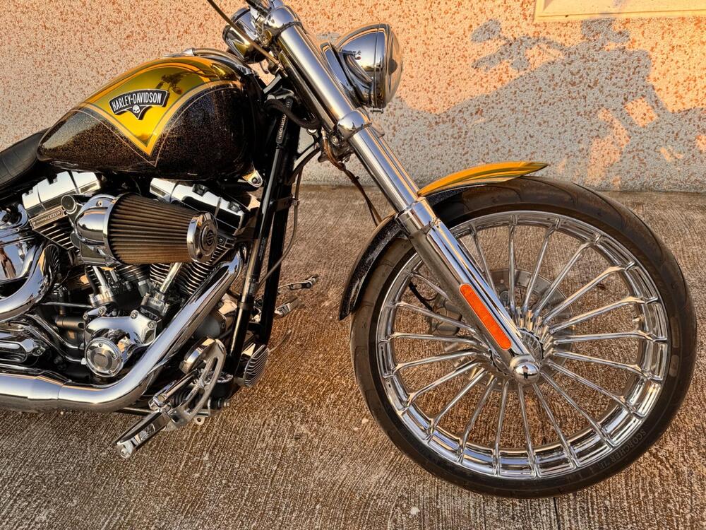 Harley-Davidson 1800 Breakout (2012 - 14) - FXSBSE (2)