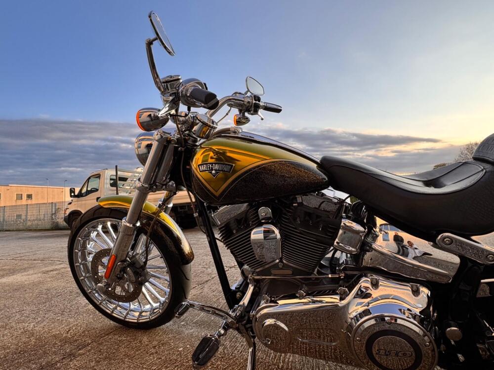 Harley-Davidson 1800 Breakout (2012 - 14) - FXSBSE (5)