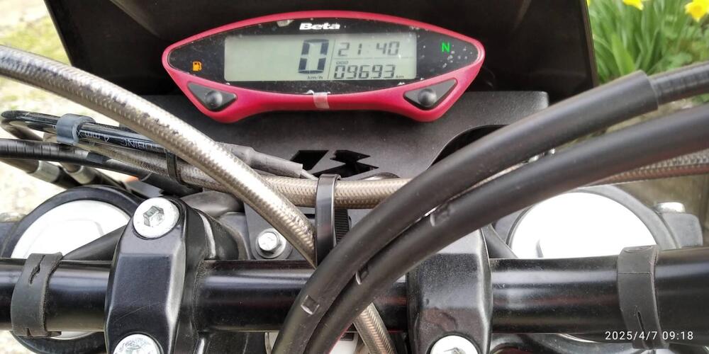 Betamotor RR 125 4T Motard LC (2021 - 23) (2)