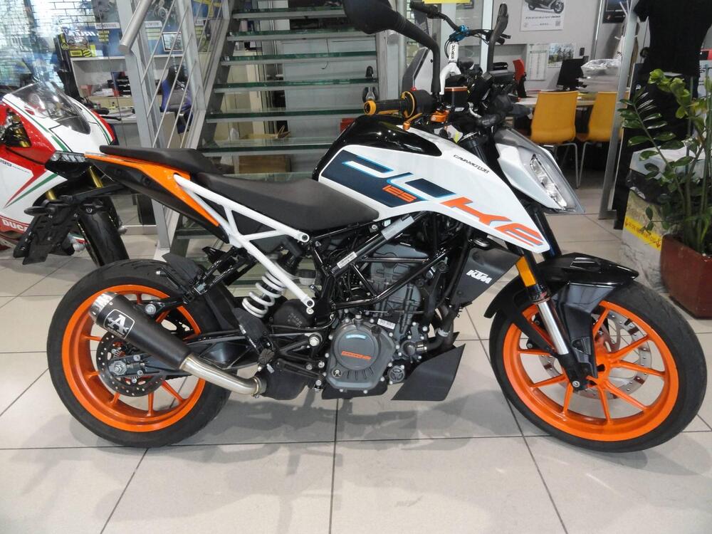 KTM 125 Duke (2021 - 23)
