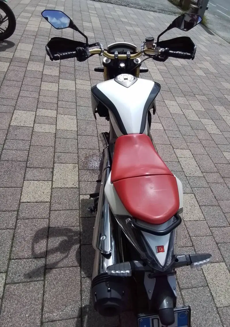 Derbi Mulhacén 659 Cafè (2008 - 11) (11)