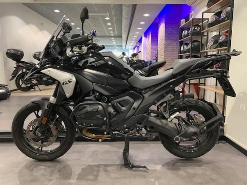 Bmw R 1300 GS Triple Black (2023 - 25) (2)