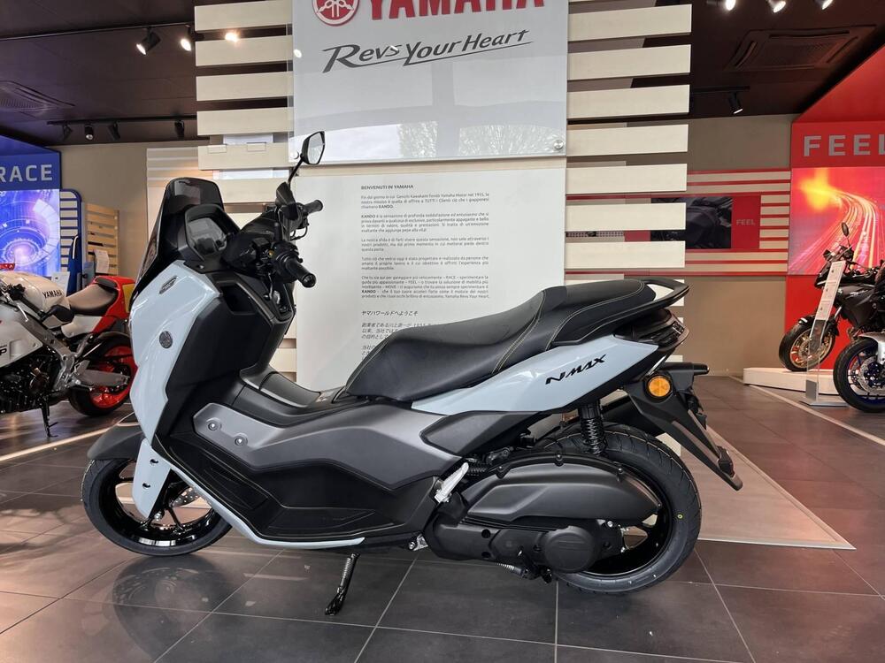 Yamaha N-Max 125 Tech Max (2025) (4)