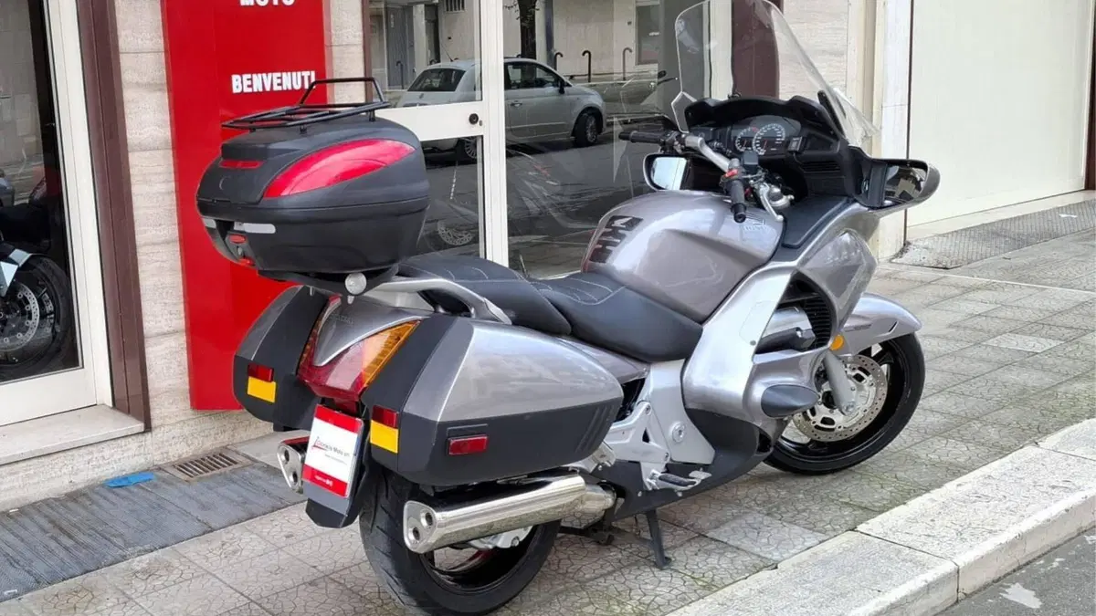 Honda Pan European (2002 - 07) (11)