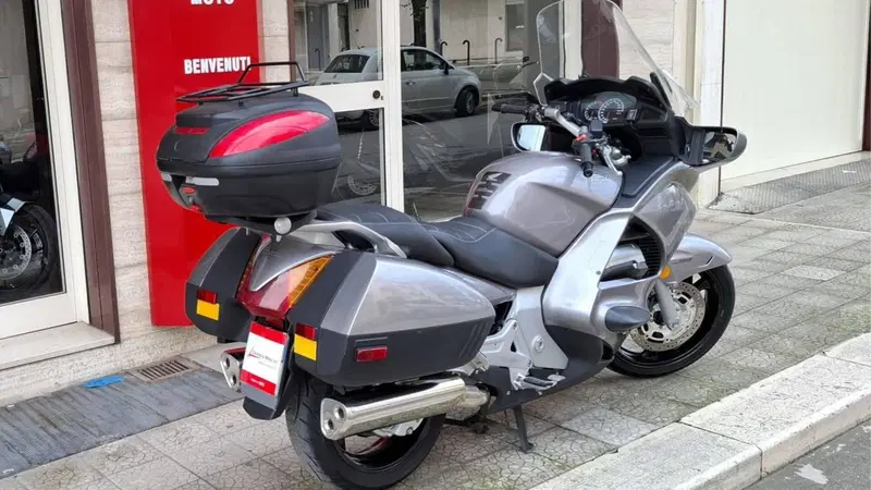 Honda Pan European (2002 - 07) (11)