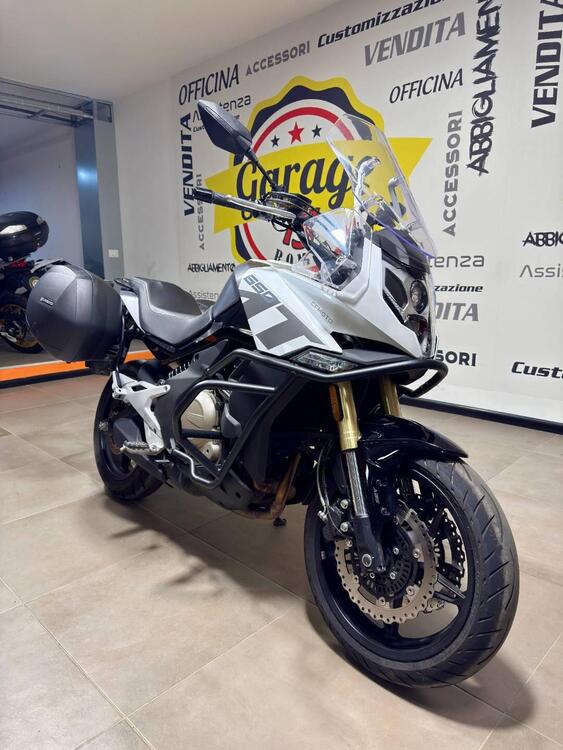 CFMOTO 650MT (2021 - 24) (2)