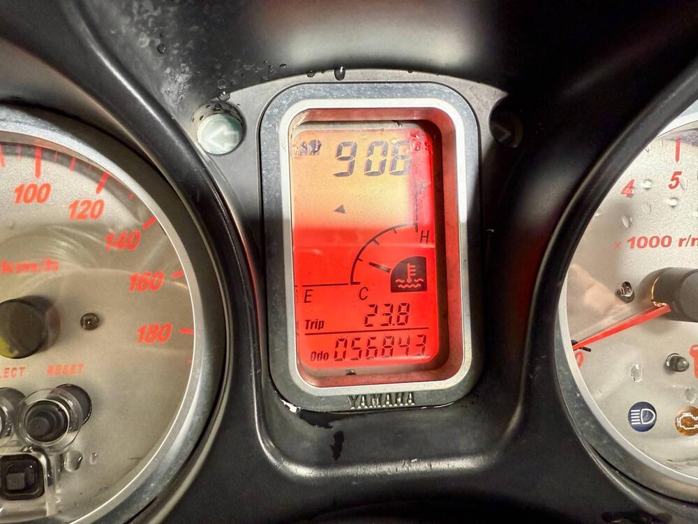 Yamaha T-Max 500 (2004 - 07) (5)