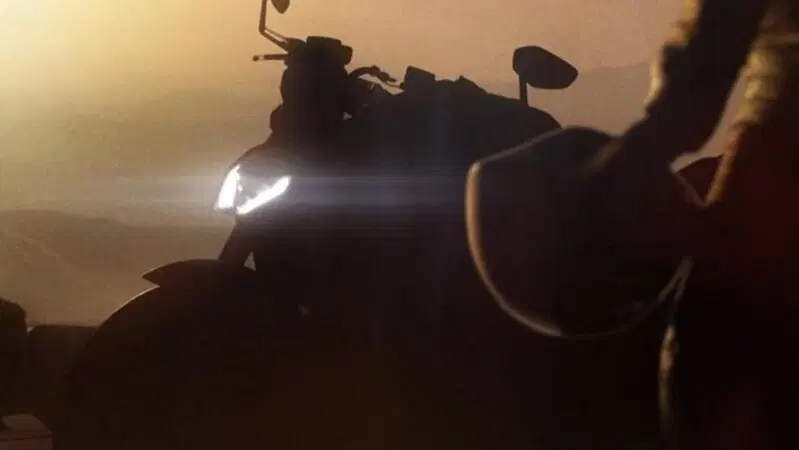 BMW R1300R: il countdown &egrave; iniziato, il lancio il 10 aprile alle 17:00