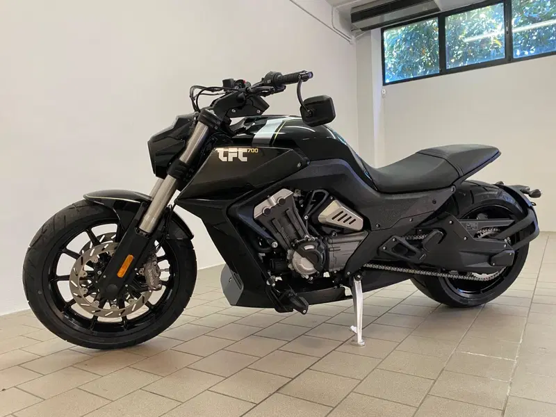 Benda Motorcycles LFC 700 (2024 - 26) (6)